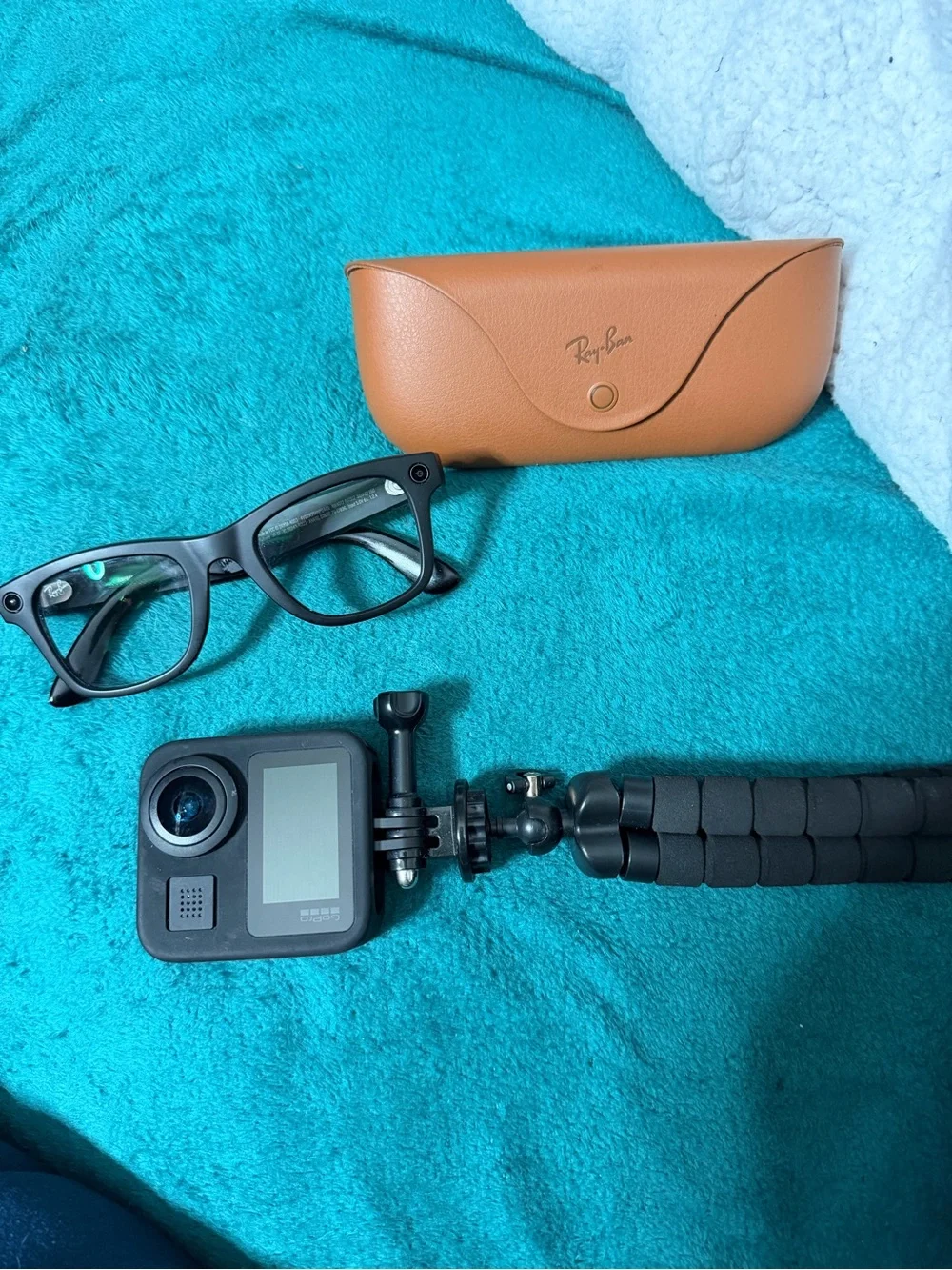 GoPro Max and Raybans meta gen 2